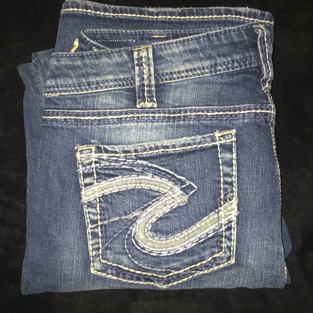 Silver Jeans Co- Aiko Bootcut Distressed Jeans